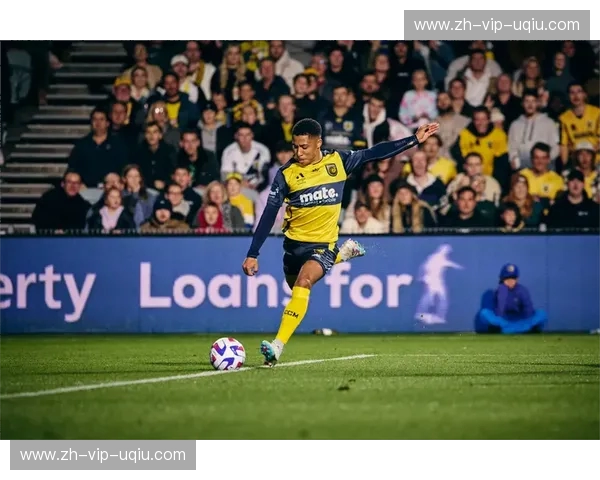 中央海岸水手vs墨尔本城：蓝色的激情碰撞，谁能问鼎胜利之巅？